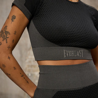 Everlast® Sport EVERLAST Womens Seamless Crop Top Top Black